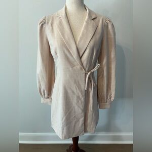 Storia Cream Long Sleeve Dress